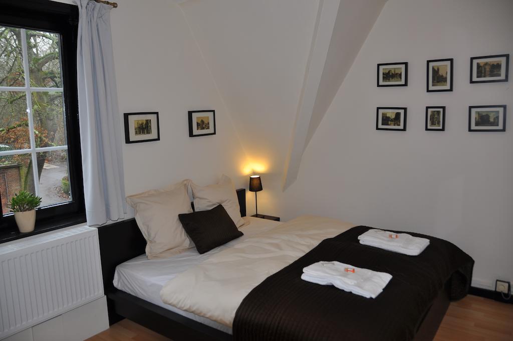 Hotel 'T Bagientje Brugge Ruang foto